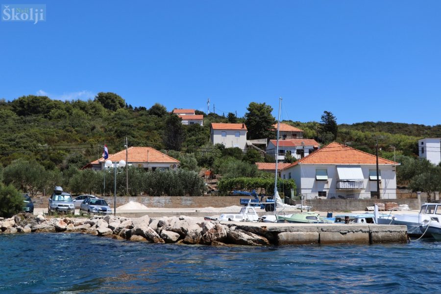 Mještanima Rivnja dodatna trajektna linija nedjeljom poslijepodne