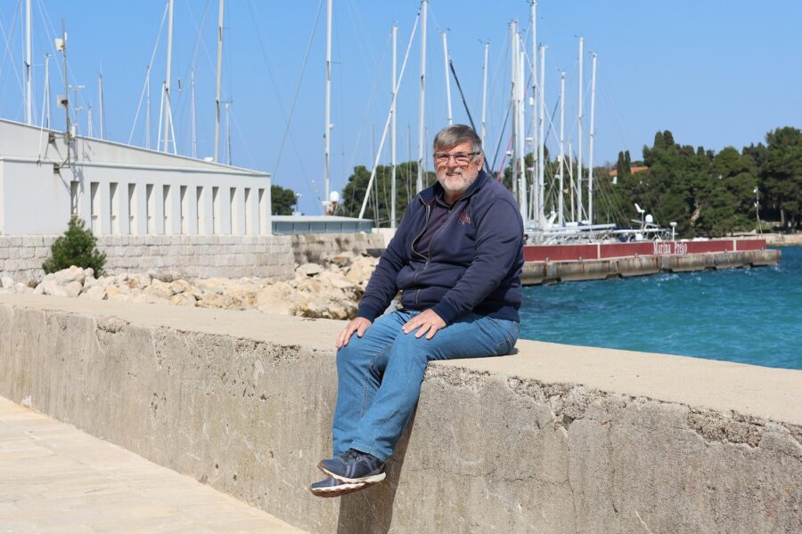 Glumac Denis Brižić nakon 35 godina karijere donosi čaroliju kazališta u svoje Preko