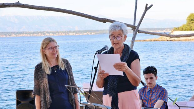 Životna priča Ugljanke Senke Bračić pretočena u čakavske stihove