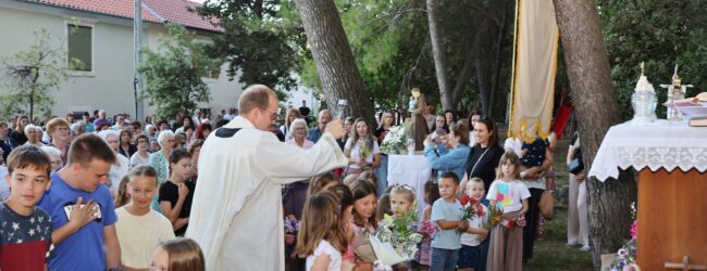 Misno slavlje i fešta sv. Ante u Malom Lukoranu